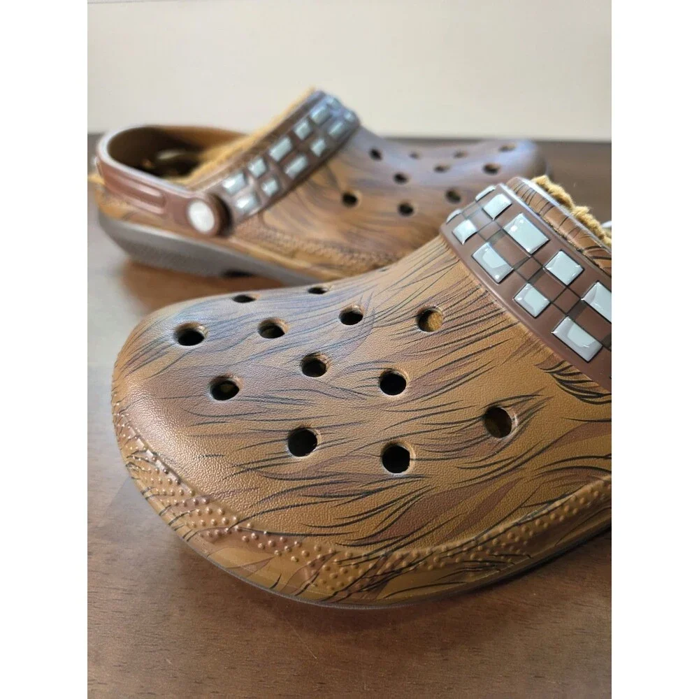Star Wars x Crocs Classic Lined Chewbacca Clogs Men 8 Women 10 Rare